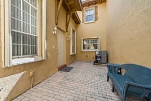 2414 NW 6th St, Boynton Beach, FL 33426, Sold 11/06/20