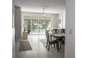 106 Half Moon Cir APT B3, Hypoluxo, FL 33462, Sold 11/12/20