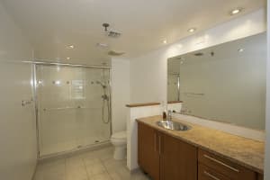896 N Federal Hwy APT 533, Lantana, FL 33462, Sold 11/12/20