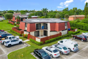 3774 Victoria Dr, West Palm Beach, FL 33406, Sold 10/14/20