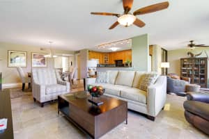5380 Woodland Lakes Dr, Palm Beach Gardens, FL 33418, Sold 10/30/20