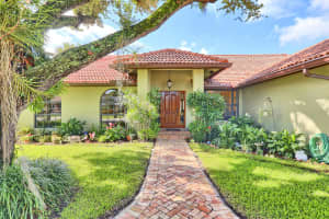 1070 NW 8th St, Boca Raton, FL 33486, Sold 11/27/20