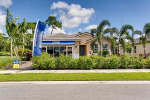 2395 SW Strawberry Terrace, Palm City, FL 34990, Sold 12/03/20