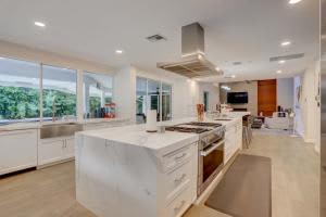 3265 Trafalger Cir, Boca Raton, FL 33434, Sold 04/14/21