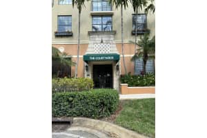 630 S Sapodilla Ave, West Palm Beach, FL 33401, Sold 03/08/21