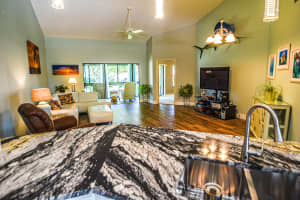 6131 SE Martinique Dr, Stuart, FL 34997, Sold 11/02/20