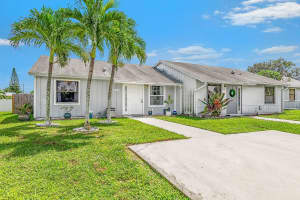 3776 Parkside Cir, Palm Springs, FL 33461, Sold 10/30/20