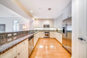 200 NE 2nd Ave, Delray Beach, FL 33444, Sold 01/14/21