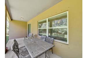 2534 Madewood Dr, Fort Pierce, FL 34981, Sold 04/22/21