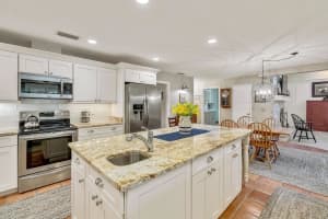 4351 2nd Square SW, Vero Beach, FL 32968, Sold 12/09/20