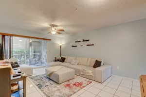441 SE 10th St APT D104, Dania Beach, FL 33004, Sold 11/18/20