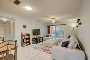 441 SE 10th St APT D104, Dania Beach, FL 33004, Sold 11/18/20