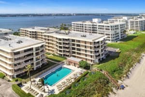 3200 S Ocean Blvd APT C501, Palm Beach, FL 33480, Sold 10/29/20