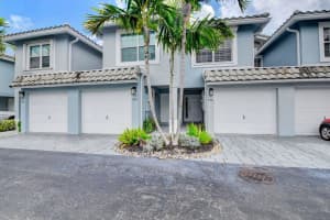 898 Jeffery St, Boca Raton, FL 33487, Sold 02/18/21