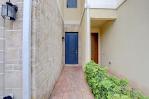 100 NW 69th Cir, Boca Raton, FL 33487, Sold 03/02/21