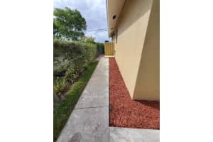 1273 W 23rd St, Riviera Beach, FL 33404, Sold 11/18/20
