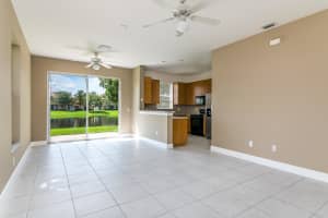 272 River Bluff Ln, Royal Palm Beach, FL 33411, Sold 12/14/20