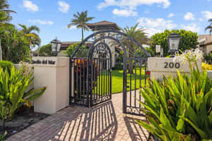 200 S Ocean Blvd a120, Delray Beach, FL 33483, Sold 11/06/20