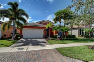 11021 SW Dunhill Ct, Port St. Lucie, FL 34987, Sold 12/28/20