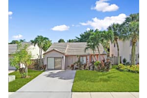 5960 Strawberry Lakes Cir, Lake Worth, FL 33463, Sold 12/18/20