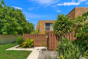 110 N Delaware Blvd #32b, Jupiter, FL 33458, Sold 11/01/20