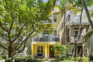 104 W Coda Cir, Delray Beach, FL 33444, Sold 03/15/21