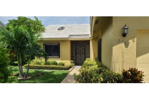 5917 Strawberry Lakes Cir, Lake Worth, FL 33463, Sold 10/30/20