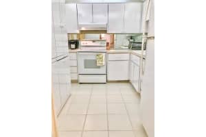 3215 S Ocean Blvd, Highland Beach, FL 33487, Sold 11/05/20