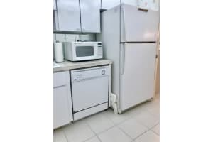3215 S Ocean Blvd, Highland Beach, FL 33487, Sold 11/05/20