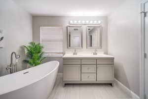 1534 Newhaven Point Ln, West Palm Beach, FL 33411, Sold 11/02/20