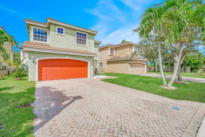 3909 Crescent Creek Dr, Coconut Creek, FL 33073, Sold 04/16/21