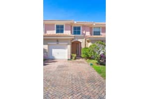 1506 Seminole Palms Dr, Lake Worth, FL 33463, Sold 10/30/20