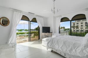 150 Bradley Pl, Palm Beach, FL 33480, Sold 02/03/21