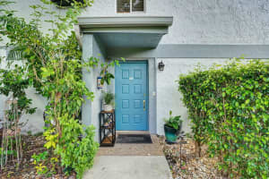 2713 S Oakland Forest Dr, Oakland Park, FL 33309, Sold 10/30/20