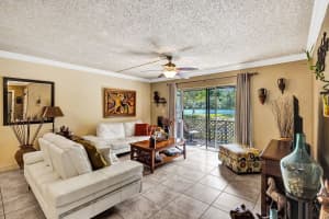 2713 S Oakland Forest Dr, Oakland Park, FL 33309, Sold 10/30/20