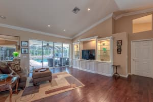 Oak Bend Way, West Palm Beach, FL 33414, Sold 05/07/21