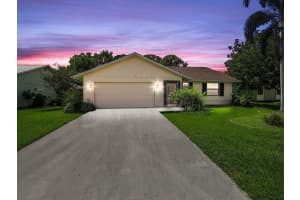4142 SE Peppertree St, Stuart, FL 34997, Sold 11/12/20
