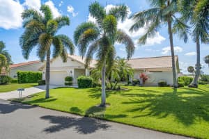 9066 SE Harbor Island Way, Hobe Sound, FL 33455, Sold 11/20/20