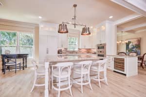 8425 Sabal Palm Ct, Indian River Shores, FL 32963, Sold 10/13/20