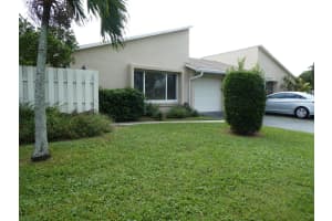 5647 Mirror Lakes Blvd, Boynton Beach, FL 33472, Sold 04/30/21