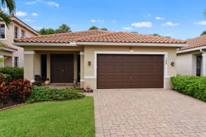 135 Atwell Dr, West Palm Beach, FL 33411, Sold 12/07/20