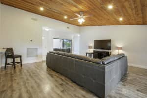 6184 Amberwoods Dr, Boca Raton, FL 33433, Sold 10/30/20