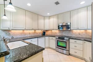 2906 Fairway Dr N, Jupiter, FL 33477, Sold 10/13/20