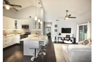 5440 Fife Ln, Boynton Beach, FL 33472, Sold 10/21/20