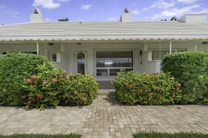 314 Venetian Dr, Delray Beach, FL 33483, Sold 11/06/20