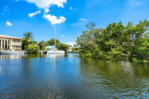 5698 Nassau Dr, Boca Raton, FL 33487, Sold 03/26/21
