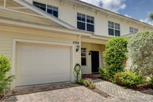 2703 Creekside Dr, Fort Pierce, FL 34981, Sold 11/04/20