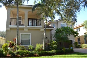 6642 Aliso Ave, West Palm Beach, FL 33413, Sold 12/08/20