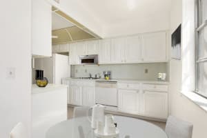 1180 S Ocean Blvd #8d, Boca Raton, FL 33432, Sold 04/22/21