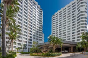 905 Brickell Bay Dr, Miami, FL 33131, Sold 03/22/21